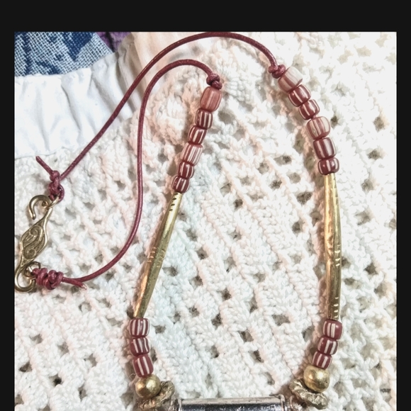 Trade beads and Mixed metal necklace - Picture 3 of 3